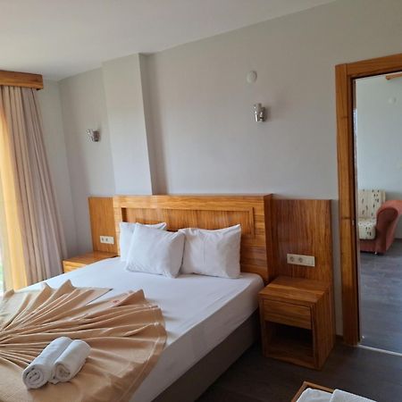 My Solmaz Hotel Çeşme Εξωτερικό φωτογραφία