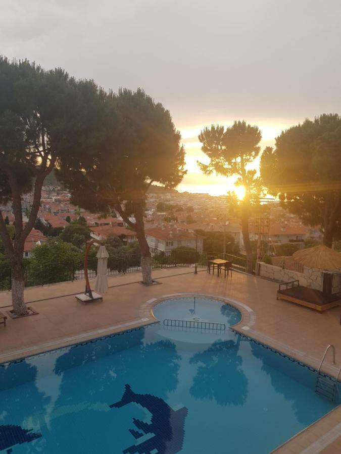 My Solmaz Hotel Çeşme Εξωτερικό φωτογραφία