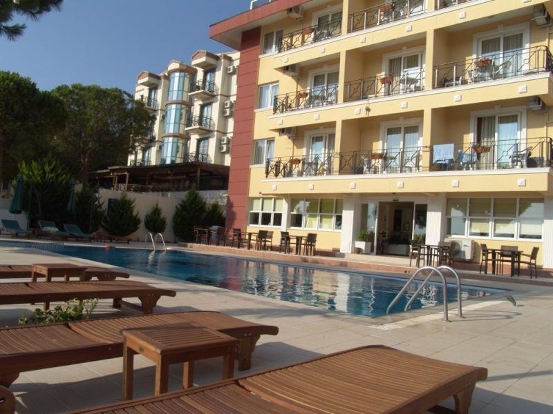My Solmaz Hotel Çeşme Εξωτερικό φωτογραφία